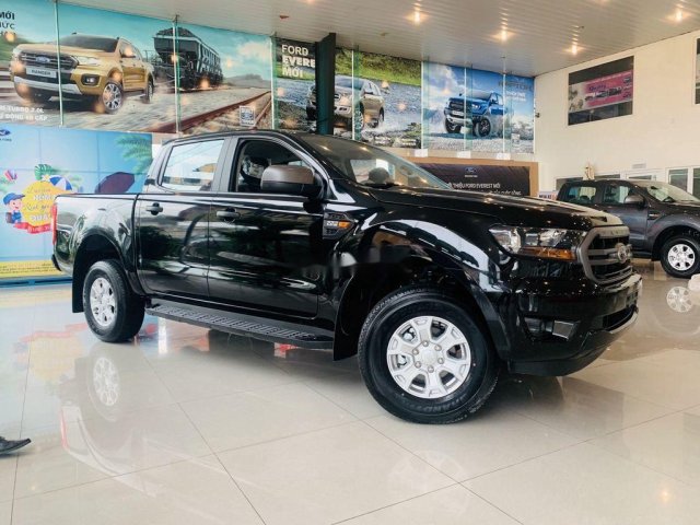 Bán Ford Ranger XLS năm 2019, màu đen0