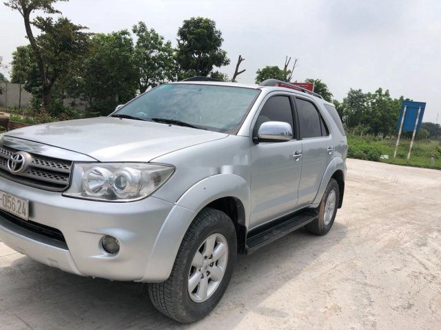 Cần bán gấp Toyota Fortuner 2009 còn mới, 485tr0