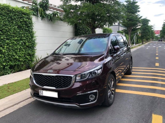 Bán Kia Sedona 2.2L DATH đời 2017 xe gia đình, 866tr