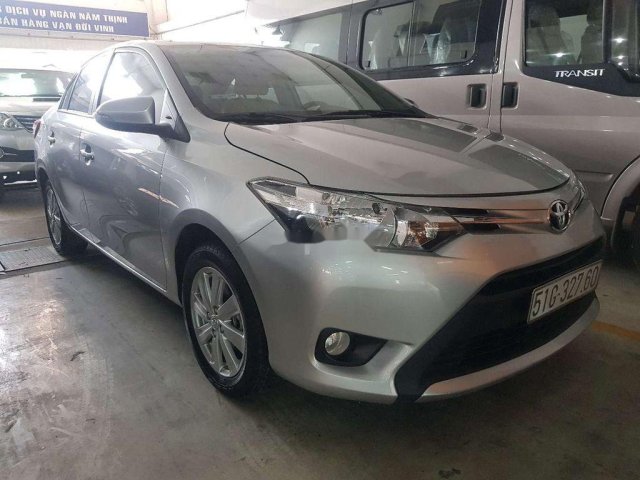 Cần bán lại xe Toyota Vios sản xuất năm 2016