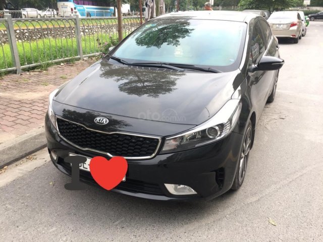 Xe Kia Cerato 2.0 cuối 2016 màu đen biển HN 1 chủ từ đầu chạy đúng 3,5 vạn xịn, bảo dưỡng chính hãng, sơn cơ bản zin