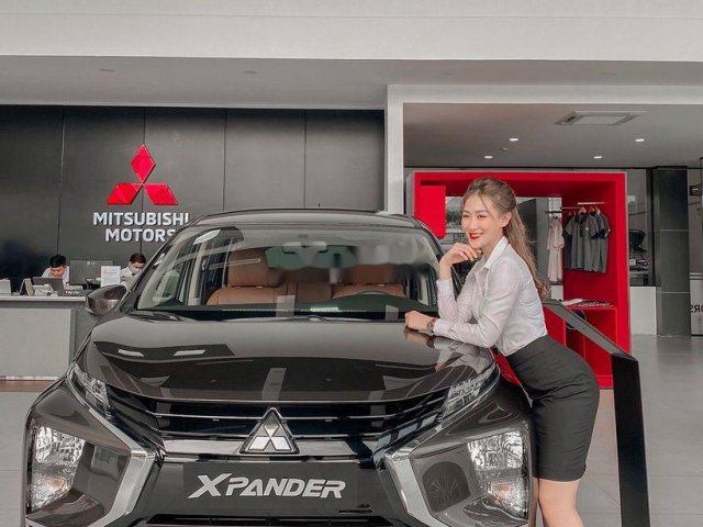 Bán xe Mitsubishi Xpander 2020, màu đen, xe nhập