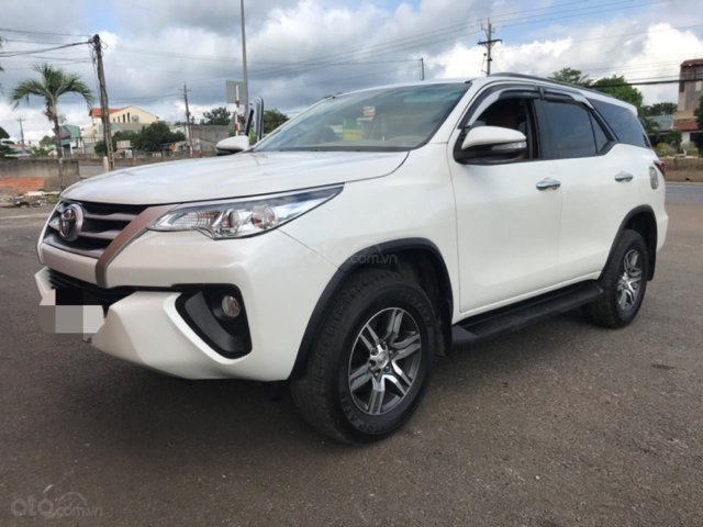 Cần bán gấp Toyota Fortuner đời 2017