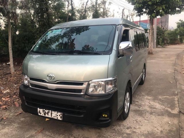 Bán xe Toyota Hiace đời 2010, nhập khẩu