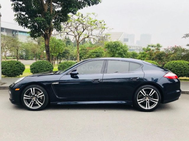 Bán Porsche Panamera 3.6 V6 năm sản xuất 2011, màu xanh lam 