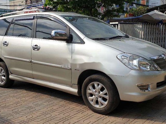 Cần bán xe Toyota Innova G sản xuất năm 2007 xe gia đình0