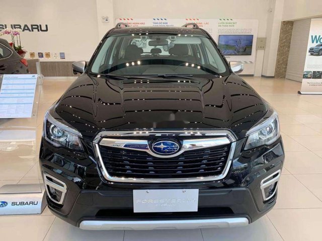 Bán xe Subaru Forester đời 2019, màu đen, xe nhập