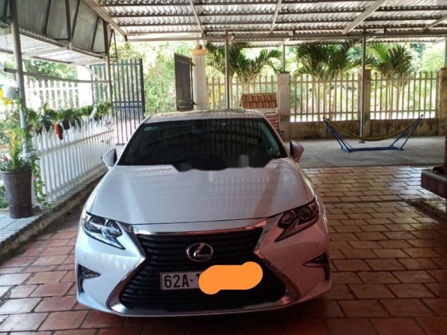 Cần bán Lexus ES250 năm 2016, màu trắng, nhập khẩu