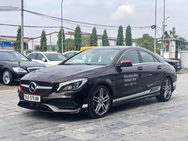 Cần bán lại xe Mercedes CLA 250 sản xuất năm 2018, màu nâu, nhập khẩu nguyên chiếc0