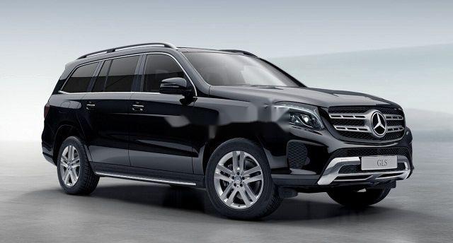 Bán Mercedes GLS350 sản xuất 2017, màu đen, chính chủ0