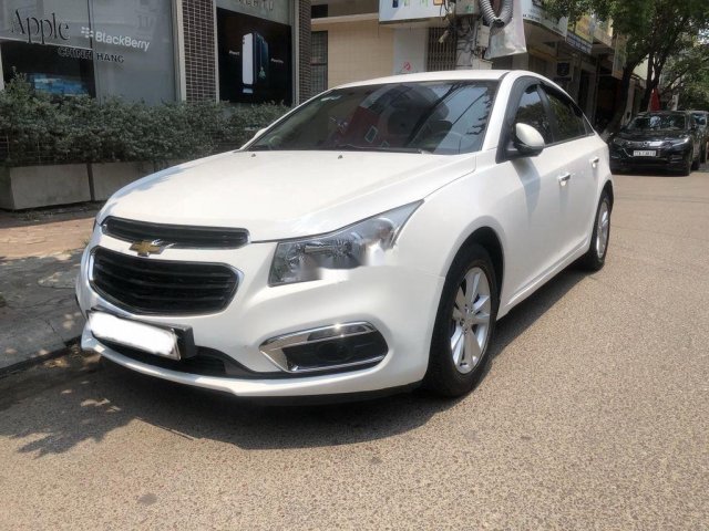 Bán Chevrolet Cruze năm 2017, màu trắng, chính chủ0