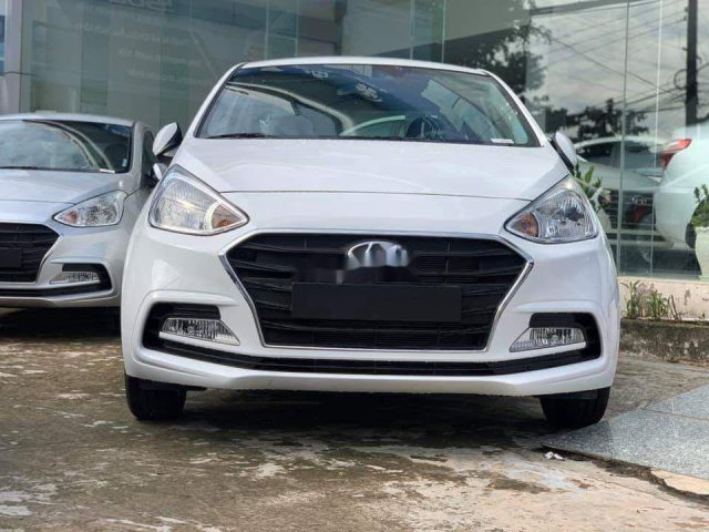 Bán Hyundai Grand i10 đời 2020, màu trắng0