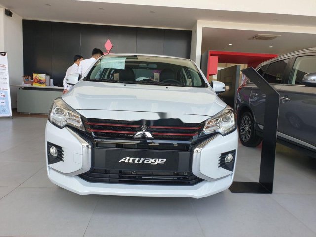 Bán Mitsubishi Attrage 2020, màu trắng, xe nhập0