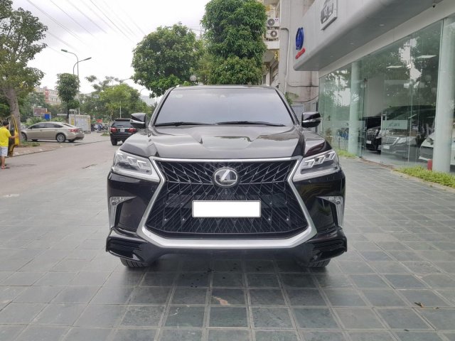 Lexus LX 570s Super Sport SX 2018 đăng kí 2019, odo 12000km, màu đen tên công ty XHĐ cao0