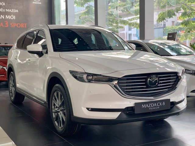 Mazda Nguyễn Trãi cần bán xe Mazda CX-8 Deluxe sản xuất năm 2020, màu trắng