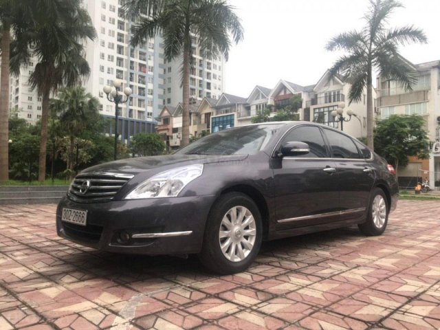 Bán xe Nissan Teana sản xuất 2010, màu xám, xe nhập