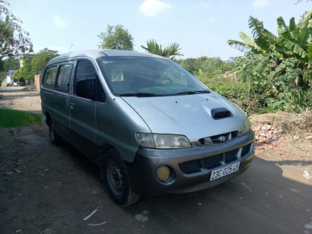 Cần bán lại xe Hyundai Starex năm sản xuất 2001, nhập khẩu