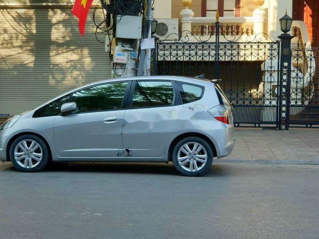 Cần bán xe Honda FIT năm 2009, xe nhập, giá tốt0