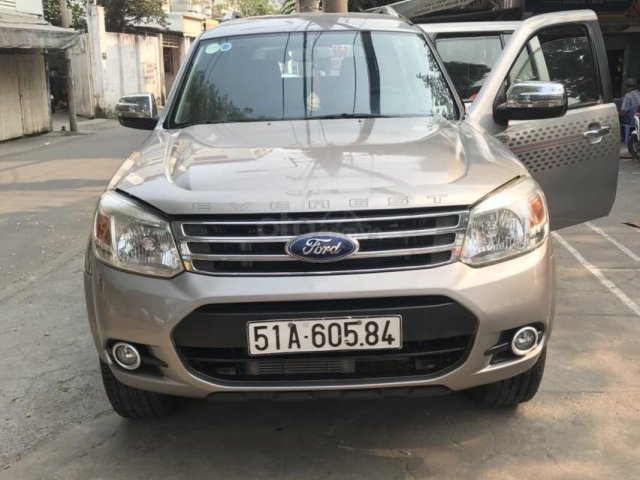 Bán xe Ford Everest sản xuất 2013, mẫu xe 2014, xe zin 99%