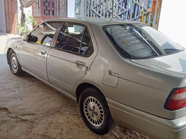 Bán Nissan Bluebird sản xuất năm 2005, nhập khẩu nguyên chiếc còn mới, 120 triệu