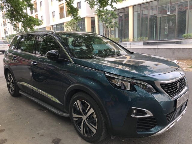 Cần bán Peugeot 5008 năm 2018 màu xanh, biển SG bao đẹp