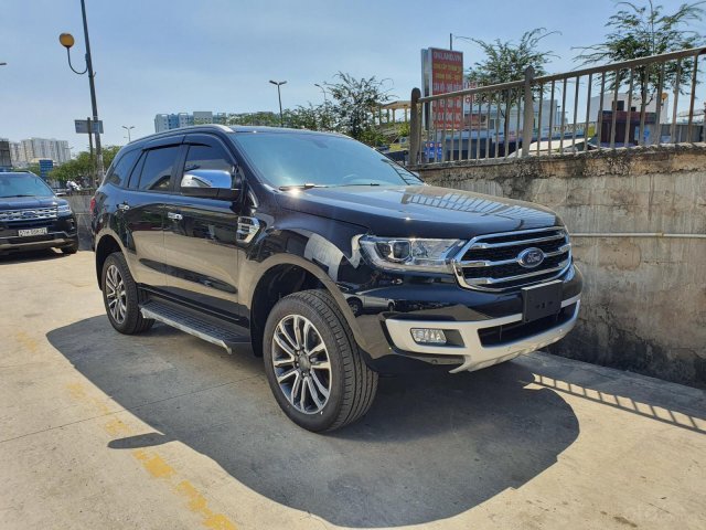 Ford Everest Titanium 2020 giảm tiền mặt, tặng phụ kiện, xe có giao ngay, hỗ trợ trả góp toàn quốc, siêu ưu đãi tháng 70