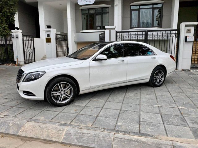 Cần bán gấp Mercedes S400L năm 2017, màu trắng