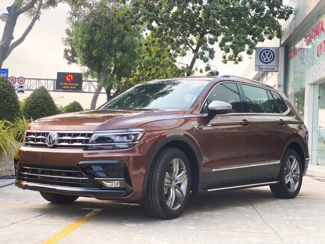 Mua xe vw Tiguan Highline rinh quà hấp dẫn, tặng tiền mặt 207 triệu + chuyến du lịch 2 ngày còn gì mà chờ đợi