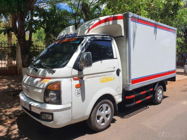 Cần bán Hyundai Porter sản xuất 2013, màu trắng chính chủ