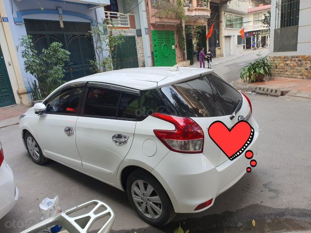 Bán xe Yaris G 1.3 AT màu trắng ĐK 2016 XX 2015, xe ngon0