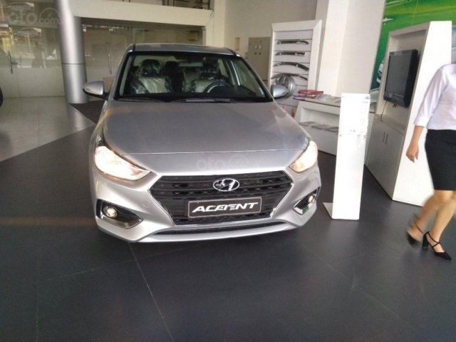 Bán Hyundai Accent 1.4 MT sản xuất năm 2020, màu bạc