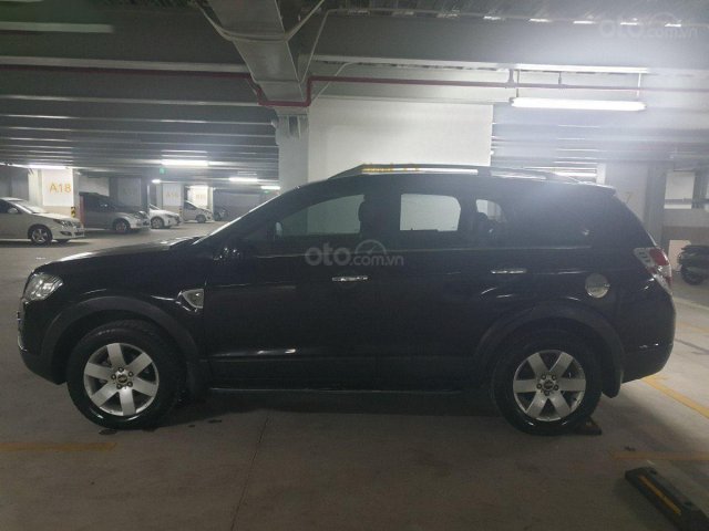 Bán xe Chevrolet Captiva sản xuất năm 2008, màu đen 