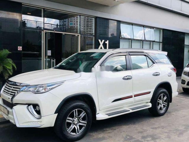 Cần bán lại xe Toyota Fortuner sản xuất năm 2017, màu trắng, nhập khẩu