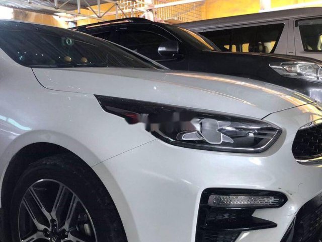 Cần bán xe Kia Cerato sản xuất 2019, xe nhập