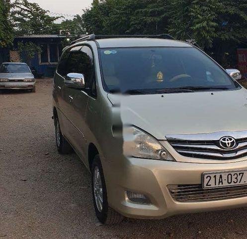 Bán Toyota Innova năm 2008, màu vàng