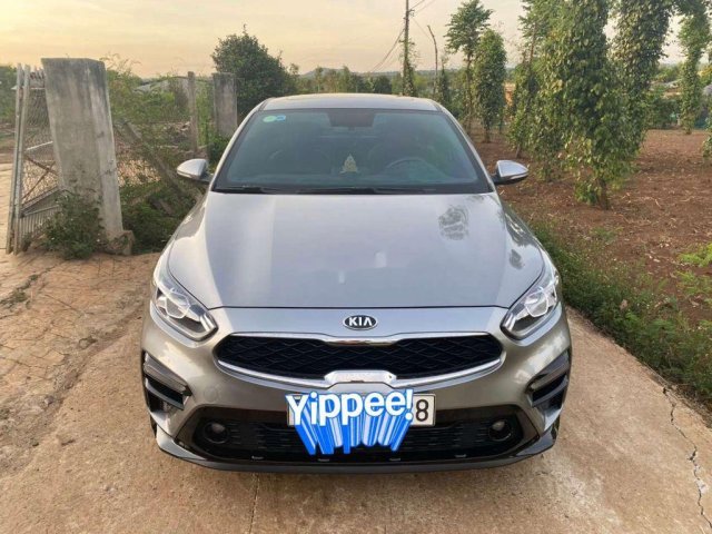 Bán xe Kia Cerato năm sản xuất 2019, chạy chuẩn 18000km0