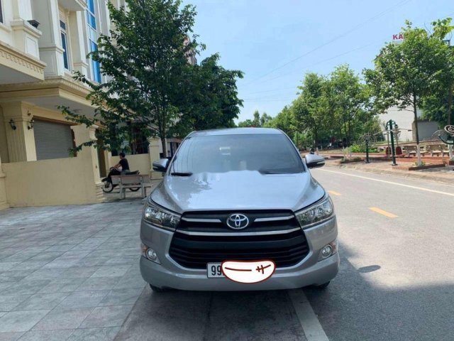 Bán xe Toyota Innova 2.0G sản xuất 2017, số tự động