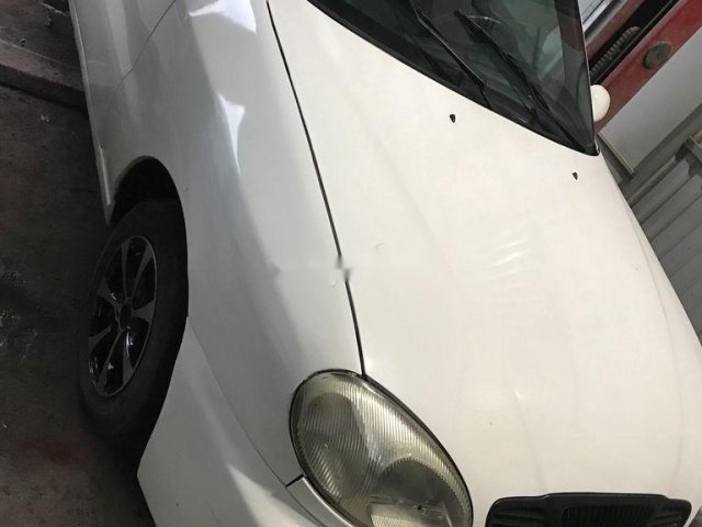 Bán Daewoo Lanos đời 2001, màu trắng, giá chỉ 52 triệu0