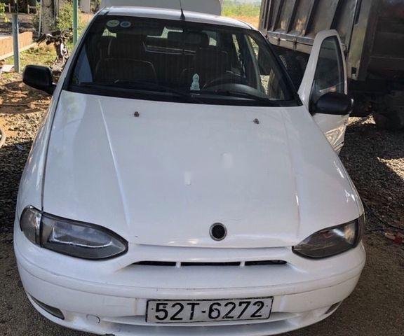 Bán Fiat Siena năm sản xuất 2002, màu trắng