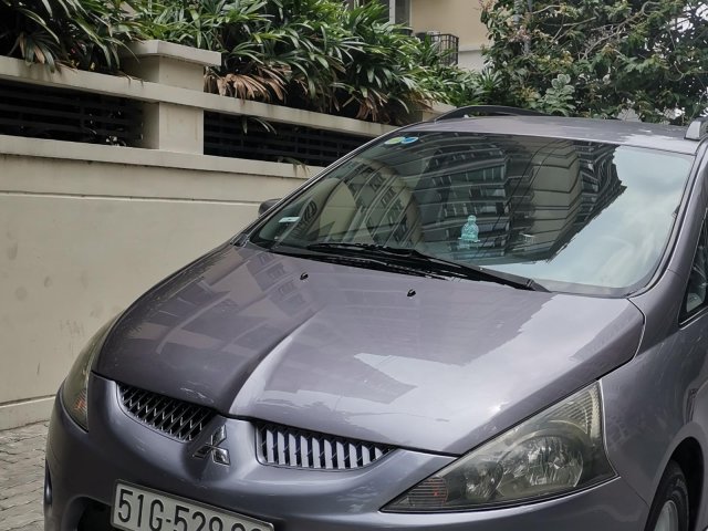 Bán Mitsubishi Grandis đời 2005, màu tím, chính chủ 0