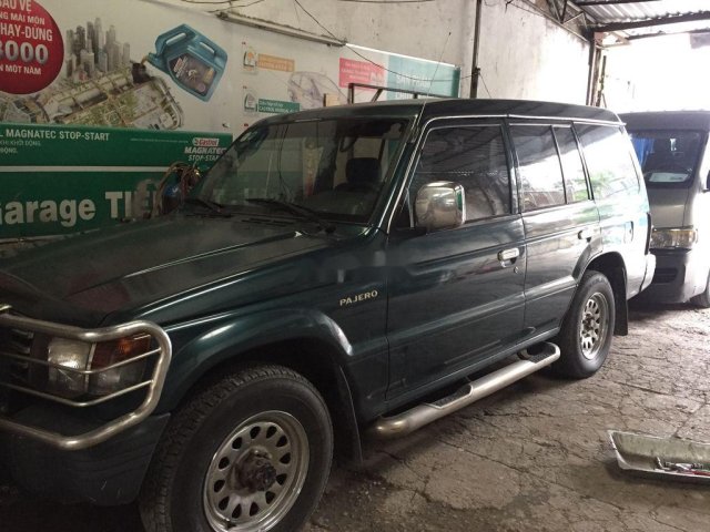 Bán xe Mitsubishi Pajero đời 2002, màu xanh0