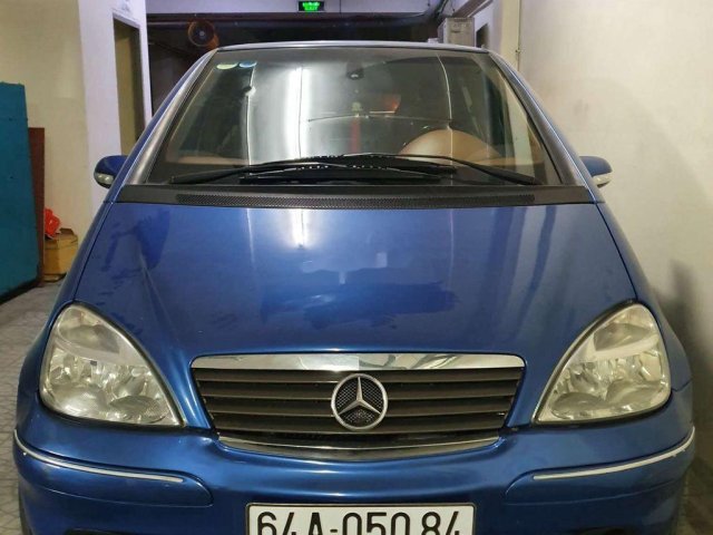 Cần bán lại xe Mercedes 190 năm 2004, màu xanh lam