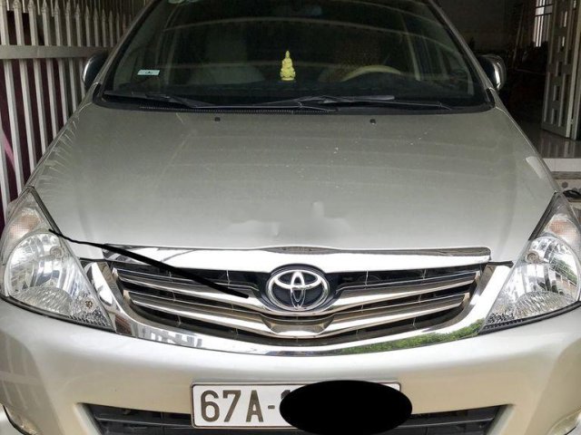 Cần bán gấp Toyota Innova G đời 2006, màu bạc chính chủ, 295 triệu0