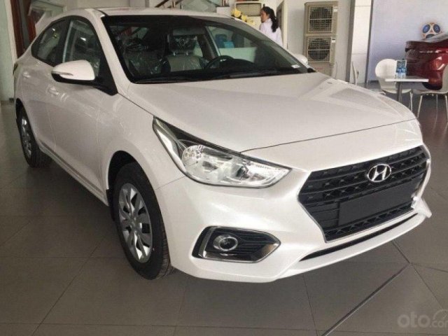 Bán Hyundai Accent 1.4 MT Base đời 2020, màu trắng0