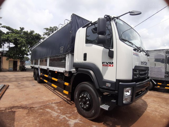 Isuzu thùng mui bạt tải 15 tấn 61 thùng dài 9,4m0