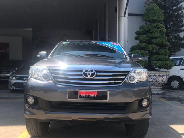 Cần bán Toyota Fortuner V đời 2013, 620 triệu (xem xe thương lượng)