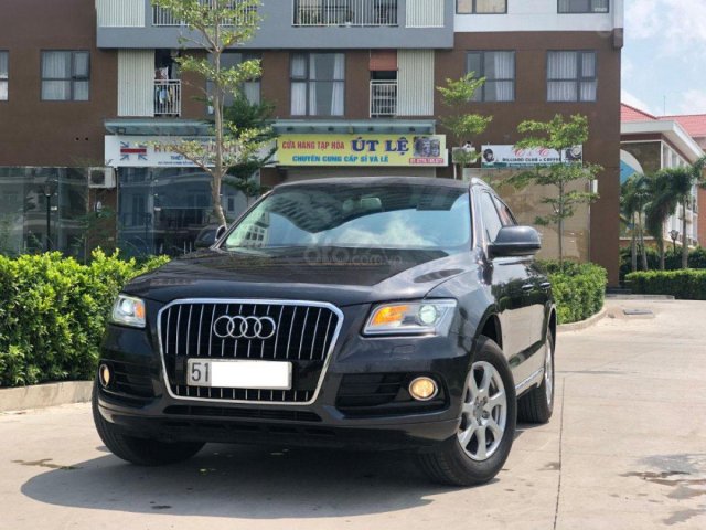 Cần bán Audi Q5 AT sản xuất 2015, màu xám, xe nhập còn mới