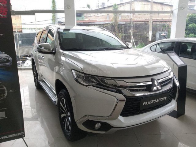 Bán Mitsubishi Pajero sản xuất năm 2020, màu trắng, nhập khẩu0