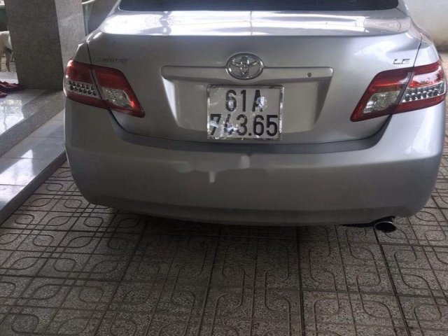 Cần bán lại xe Toyota Camry 2011, màu bạc, nhập khẩu0