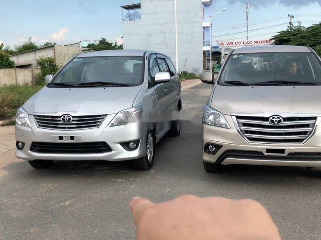 Bán Toyota Innova đời 2013, màu bạc, 379 triệu